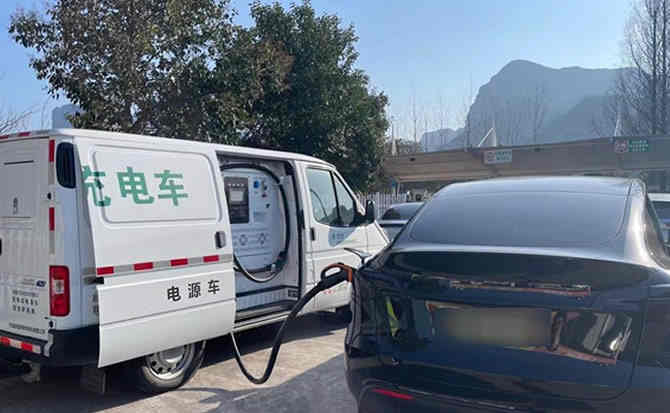 莱西汽车搭电